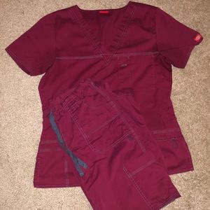 Dickies scrub set - Small